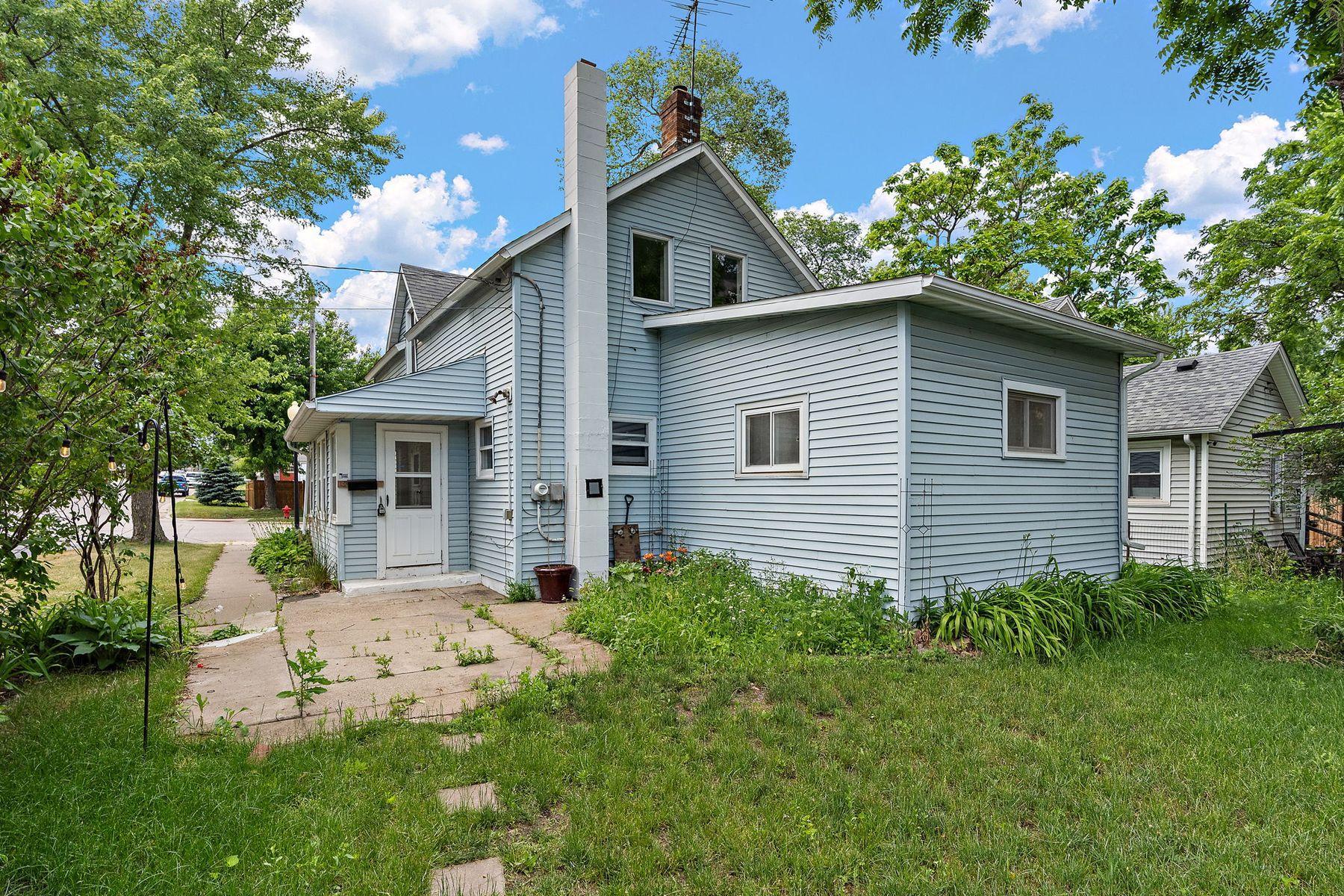 323 Tyler Street