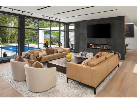 4513X Laguna Drive Edina MN 55435