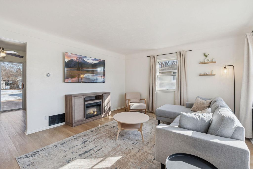 Photo of 2068 Longview Drive, New Brighton, MN 55112 (MLS # 7023575)