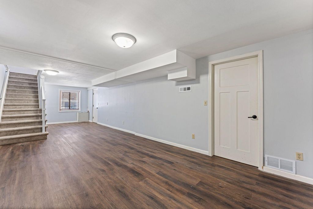 Photo of 3526 Halifax Avenue N, Robbinsdale, MN 55422 (MLS # 7013607)