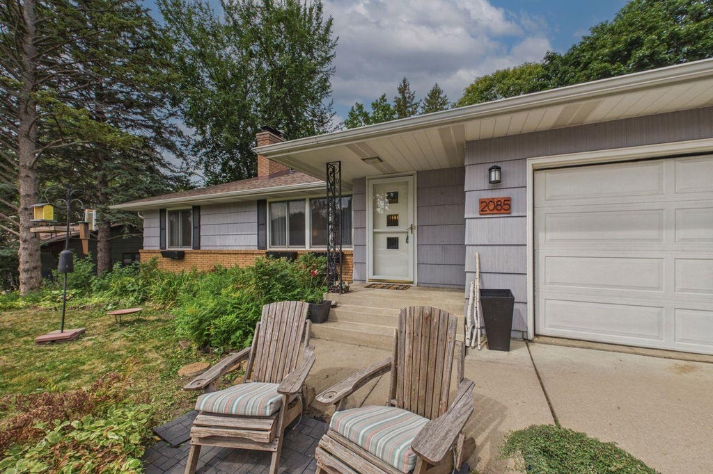 Photo of 2085 Rosewood Lane S, Roseville, MN 55113 (MLS # 7116041)