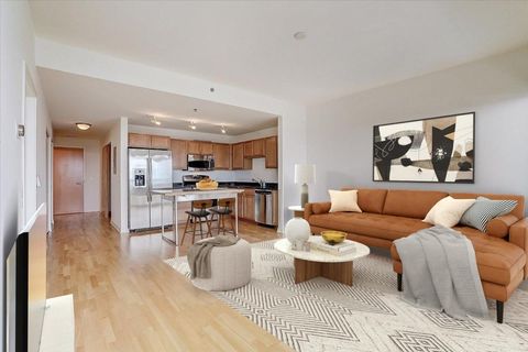 929 Portland Avenue 1804 Minneapolis MN 55404