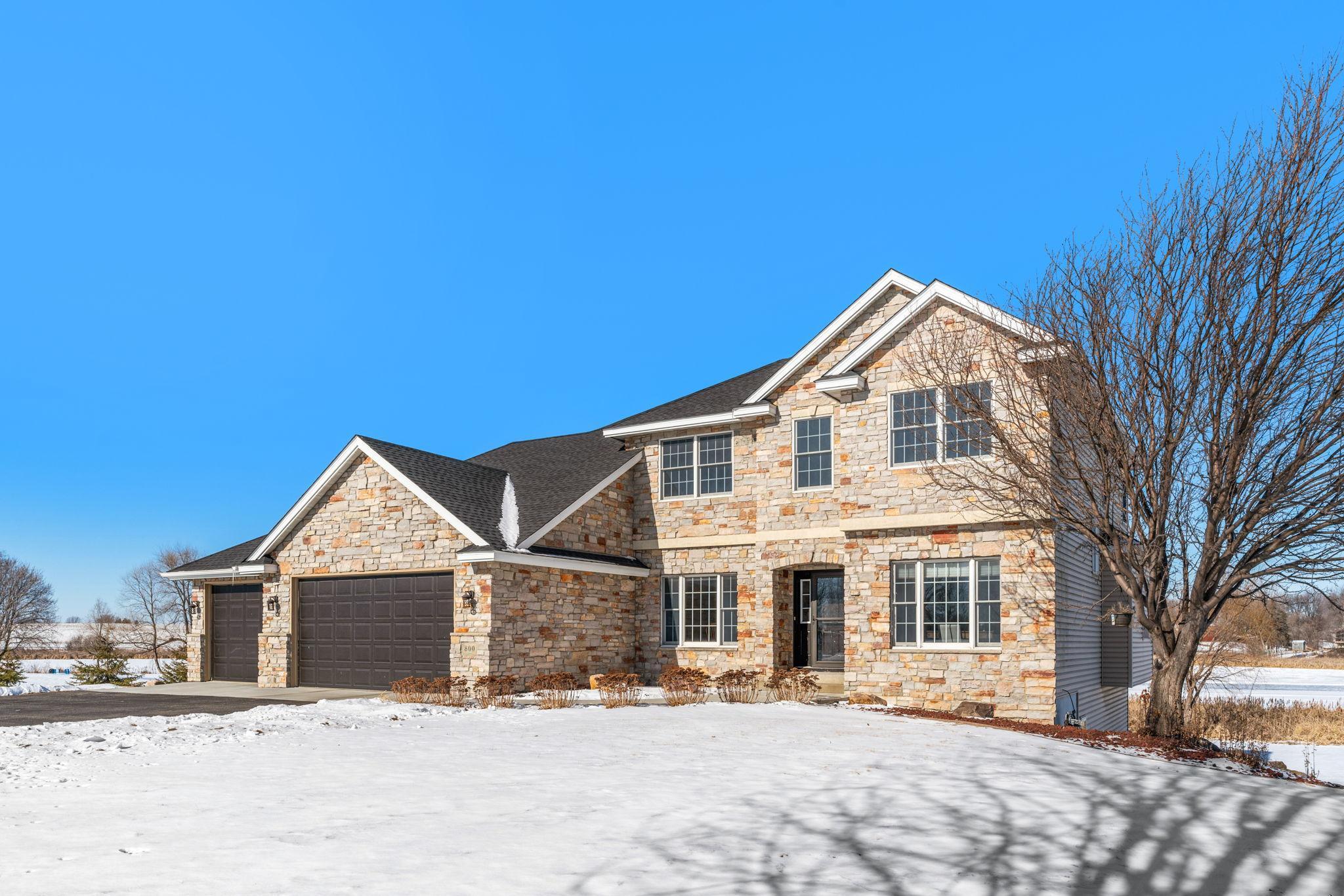 800 Hahn Drive