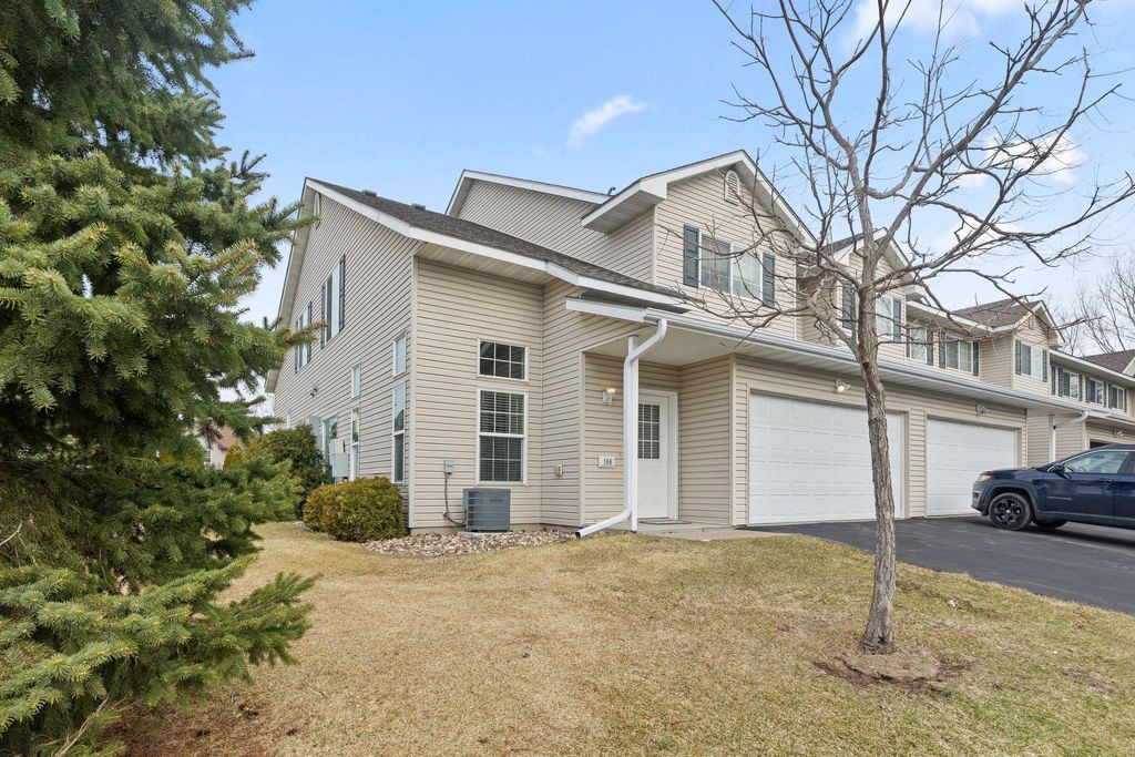 Photo of 166 Bridgewater Trail, Hudson, WI 54016 (MLS # 7044396)