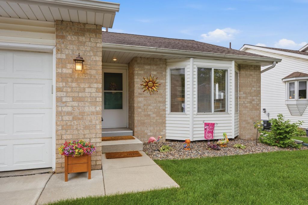 Photo of 14118 Essex Lane, Apple Valley, MN 55124 (MLS # 7096692)