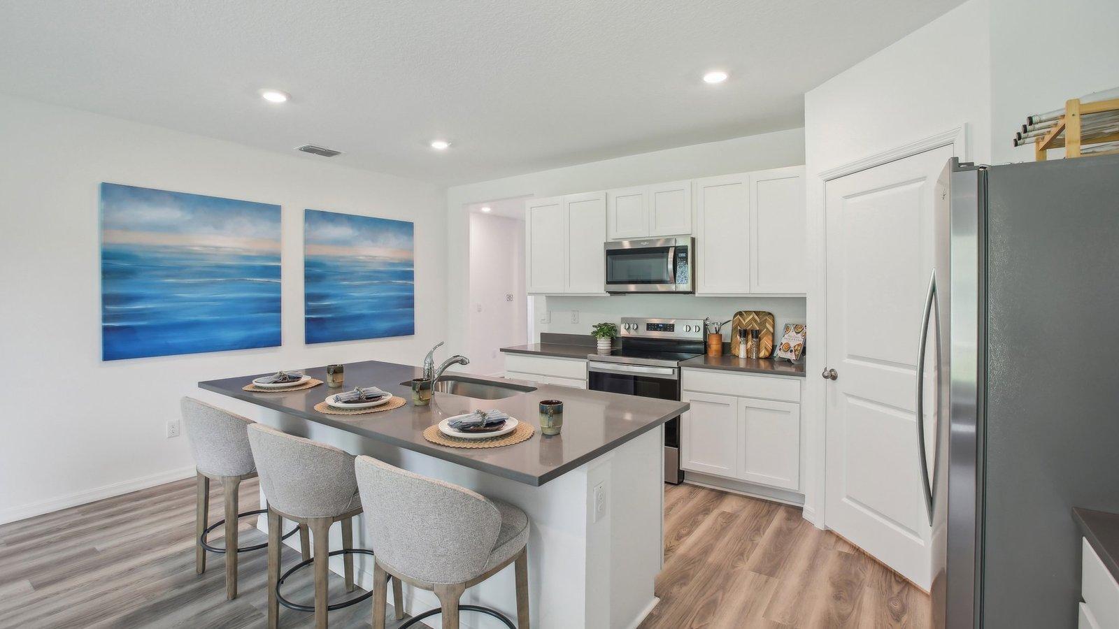 2141 Bluff Heights Drive