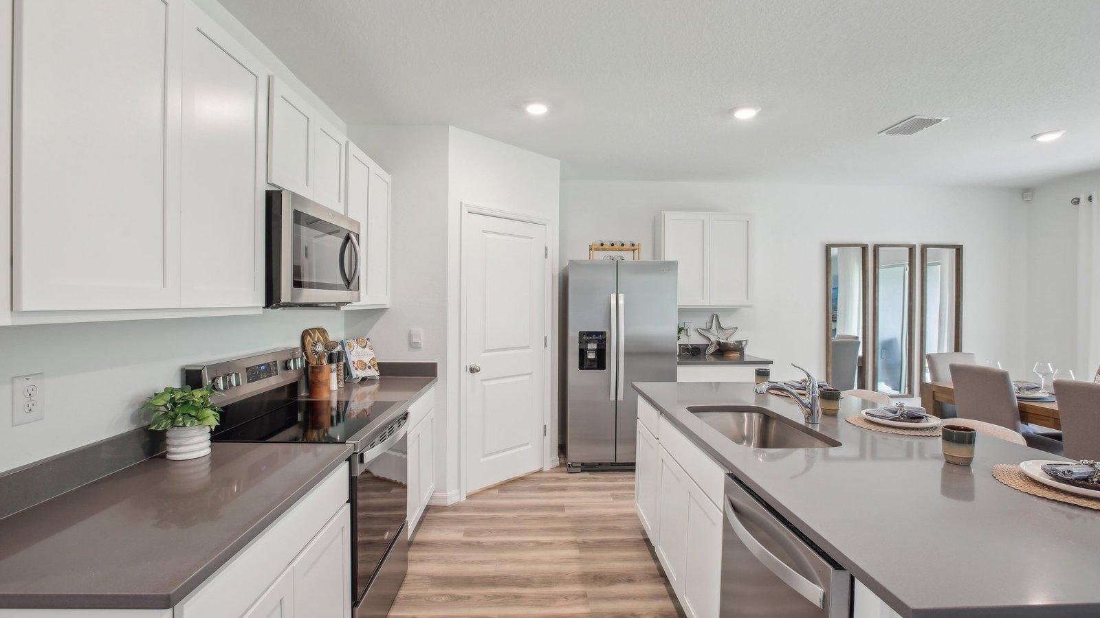 2141 Bluff Heights Drive