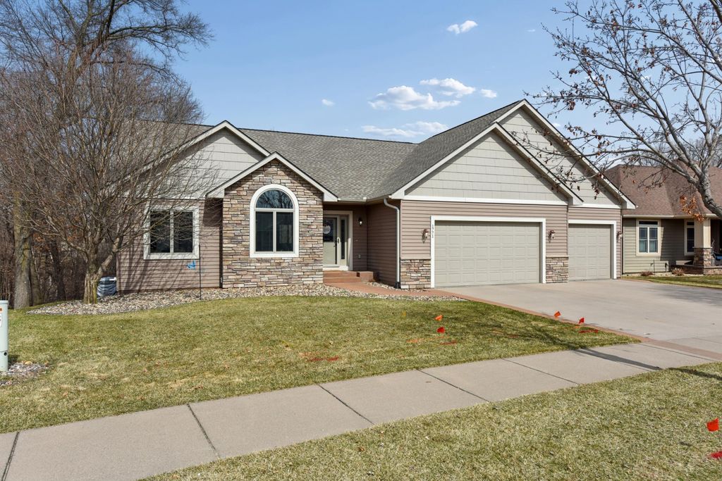 Photo of 1771 Kimberly Circle, River Falls, WI 54022 (MLS # 7046441)