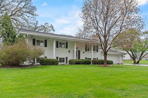 6972 Hickory Drive NE Fridley MN 55432