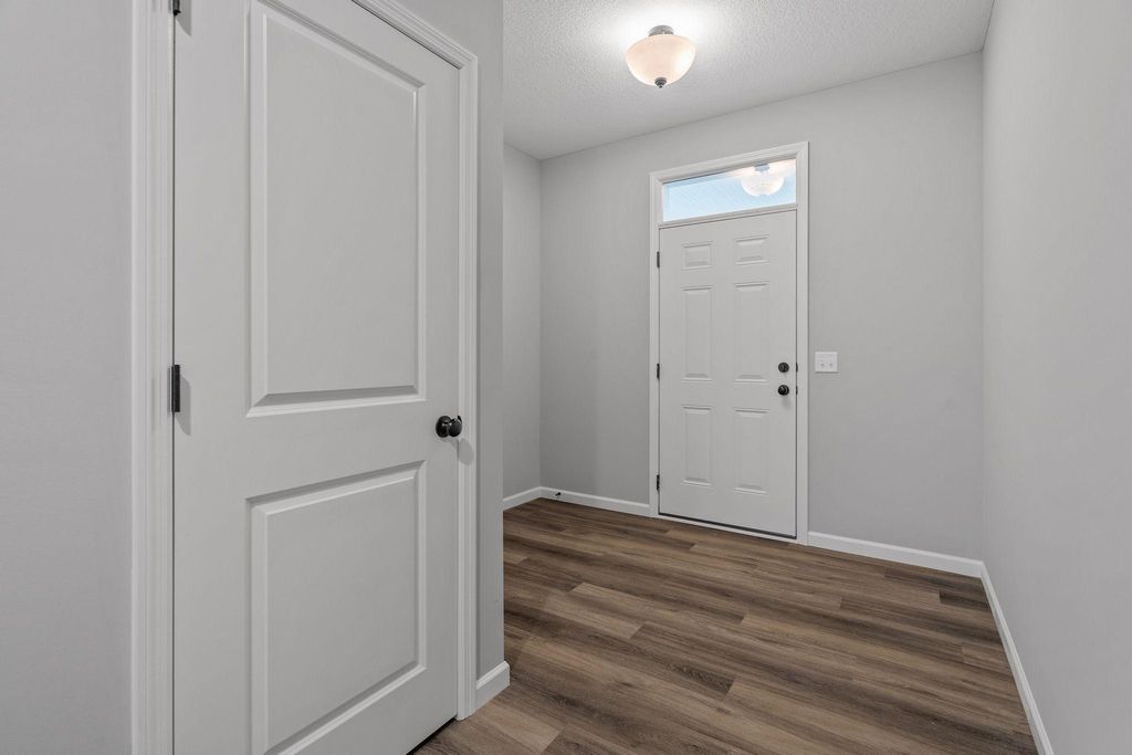 Photo of 664 47th Avenue NE, Saint Cloud, MN 56304 (MLS # 7038428)