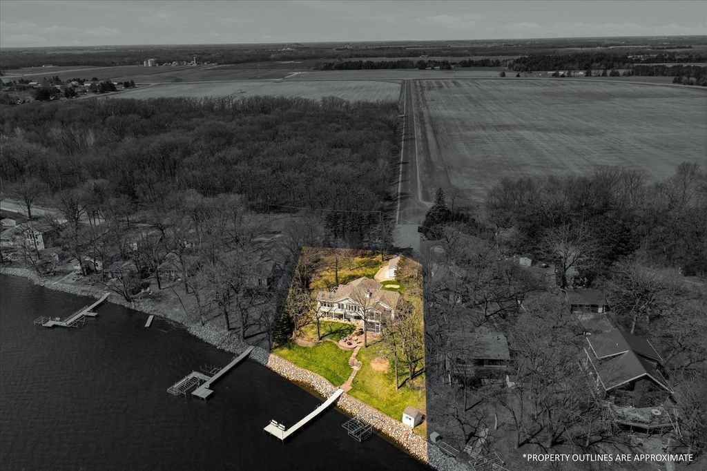 Photo of 5220 100th Avenue, Clear Lake, MN 55319 (MLS # 7055544)