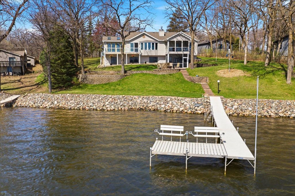 Photo of 5220 100th Avenue, Clear Lake, MN 55319 (MLS # 7055544)