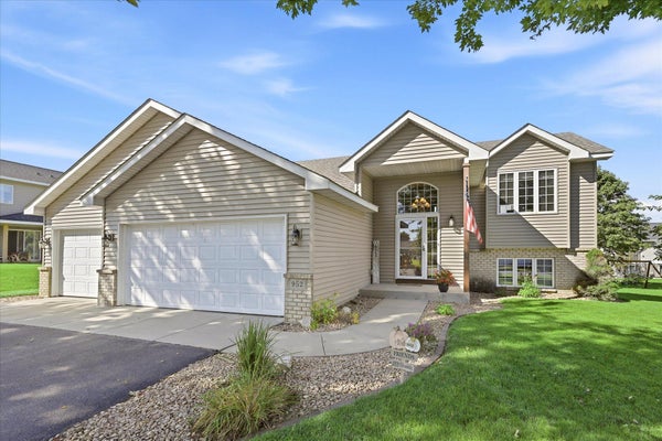 952 S CHESTNUT ST, BELLE PLAINE, MN 56011 - Image e5dd323e78c55fe52f2b03ebe9febcda/1327815309