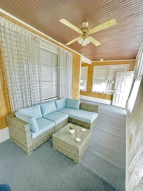 763 Saint Anthony Avenue Saint Paul MN 55104