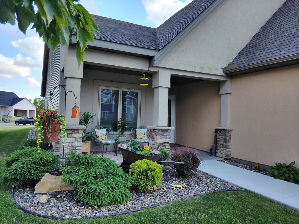 Photo of 9765 Saint Andrews Drive, Elko New Market, MN 55020 (MLS # 7090244)