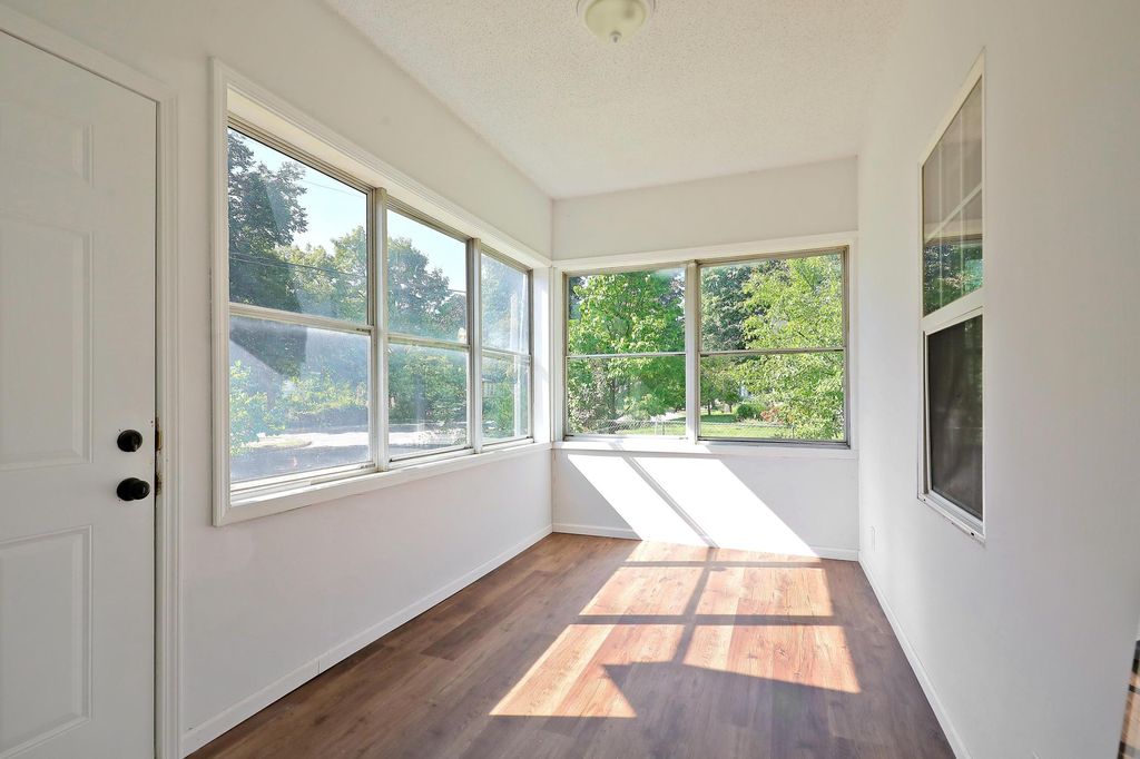 Photo of 2316 24th Avenue N, Minneapolis, MN 55411 (MLS # 7073889)