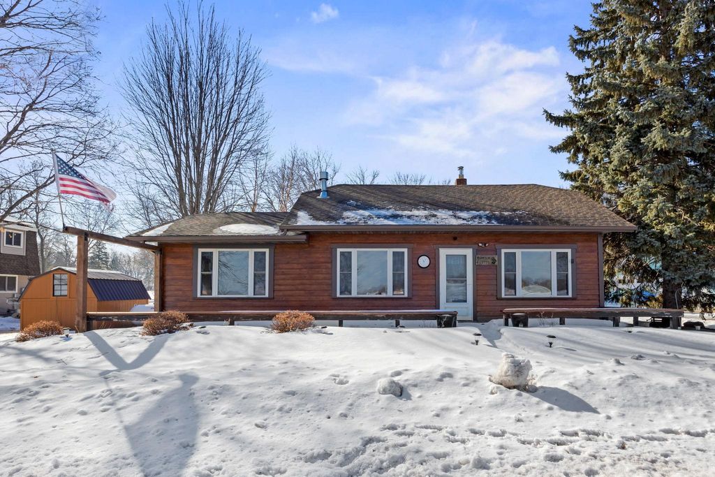 Photo of 24775 608th Avenue, Litchfield, MN 55355 (MLS # 7020233)