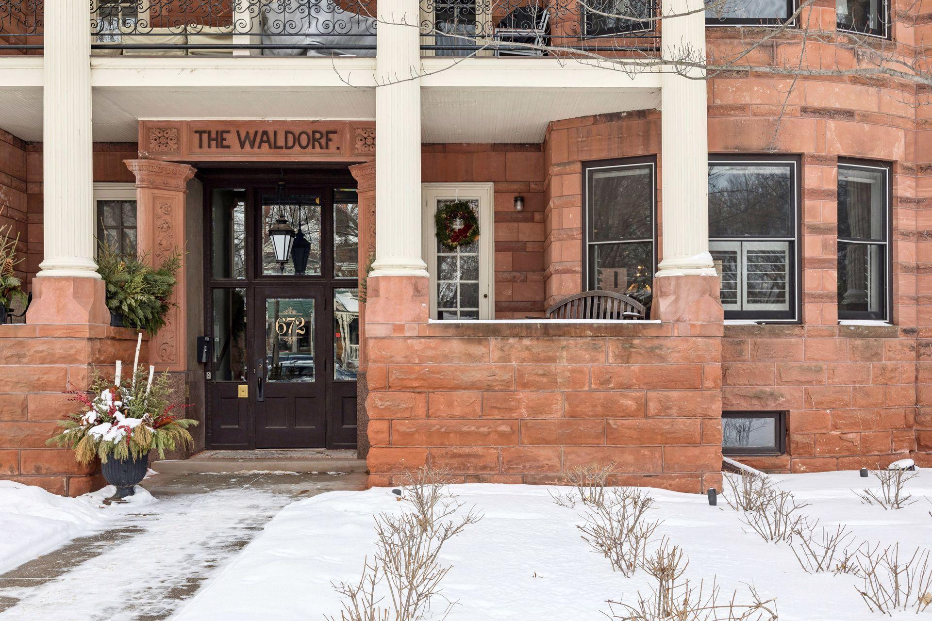 672 Summit Avenue 102