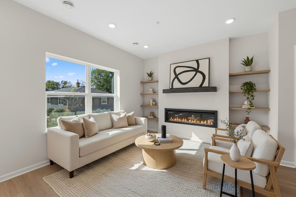 Photo of 1528 Trellis Lane, West Saint Paul, MN 55118 (MLS # 7032895)