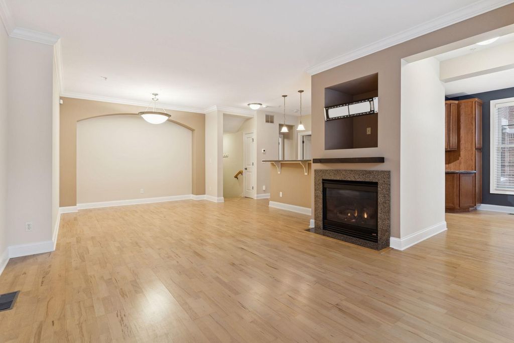 Photo of 547 S 10th Street, Minneapolis, MN 55404 (MLS # 7016305)