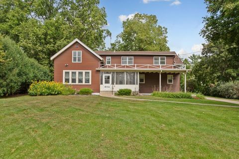 Photo of 904 Forest Avenue, Northfield, MN 55057 (MLS # 6652577)