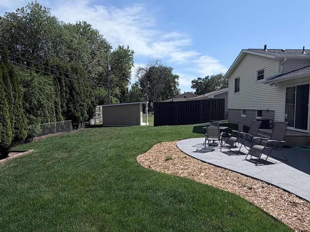 Photo of 3040 Boone Avenue N, New Hope, MN 55427 (MLS # 7070795)
