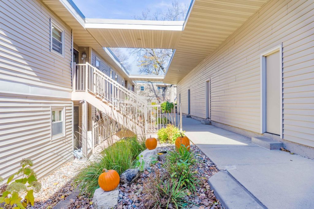 Photo of 110271 Village Road, Chaska, MN 55318 (MLS # 7009409)