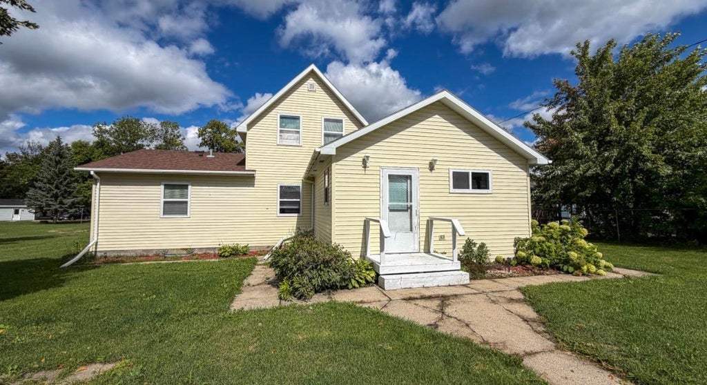 Photo of 356 Oak Street, Gonvick, MN 56644 (MLS # 7141895)