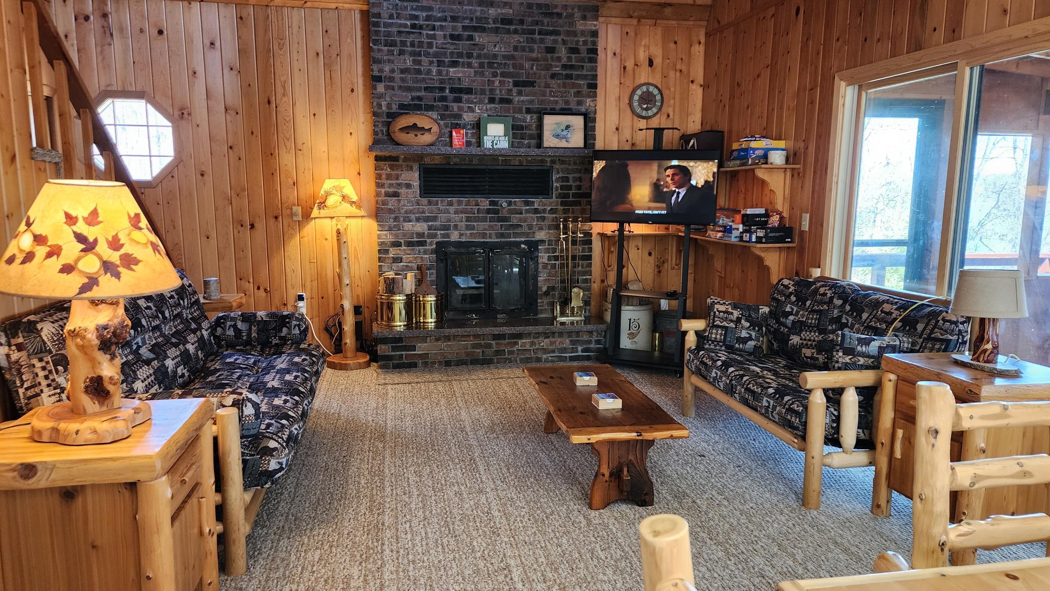 8582 W Graves Lake Road NE