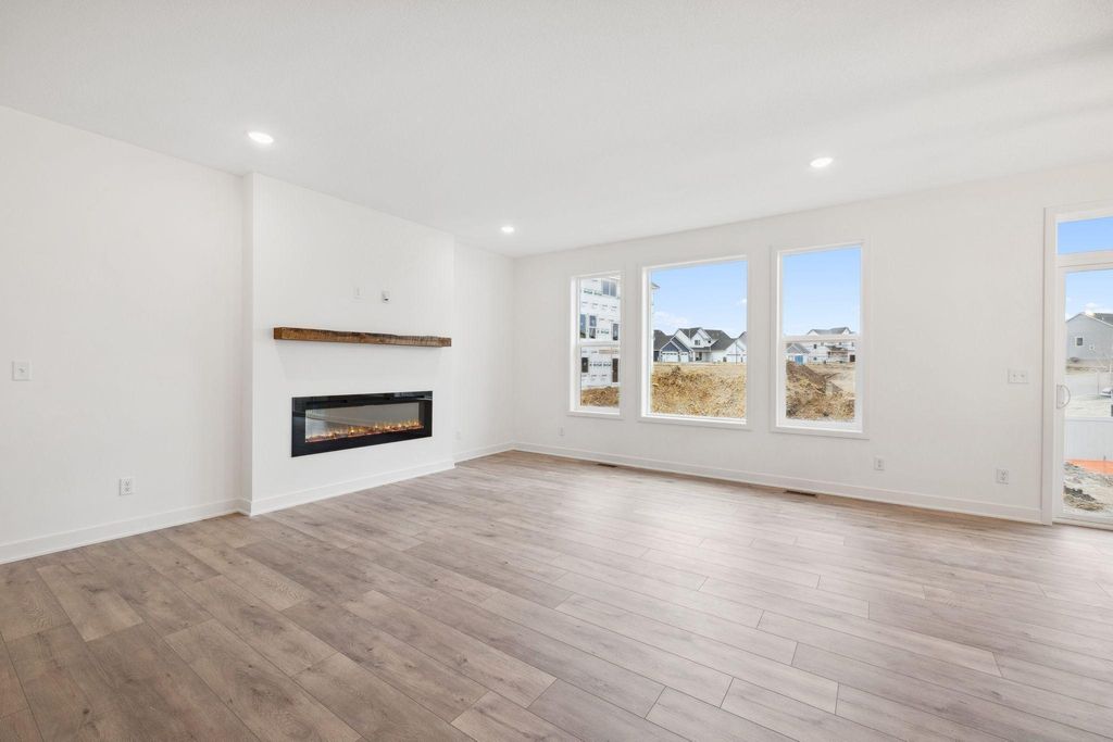 Photo of 7665 22nd Avenue E, Shakopee, MN 55379 (MLS # 7053612)