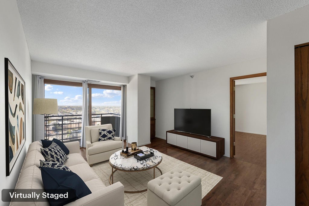 Photo of 66 9th Street E #2502, Saint Paul, MN 55101 (MLS # 7164552)