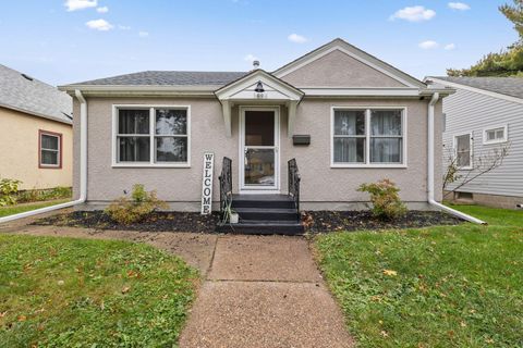 1696 Nevada Avenue E Saint Paul MN 55106