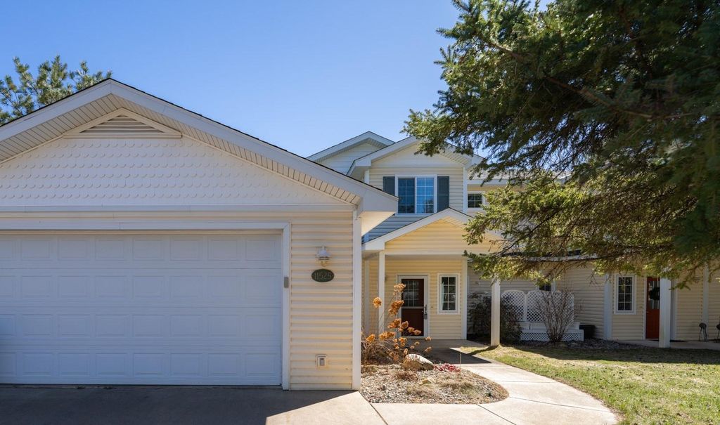 Photo of 11525 Bay Pointe Drive #4B, Pequot Lakes, MN 56472 (MLS # 7058400)
