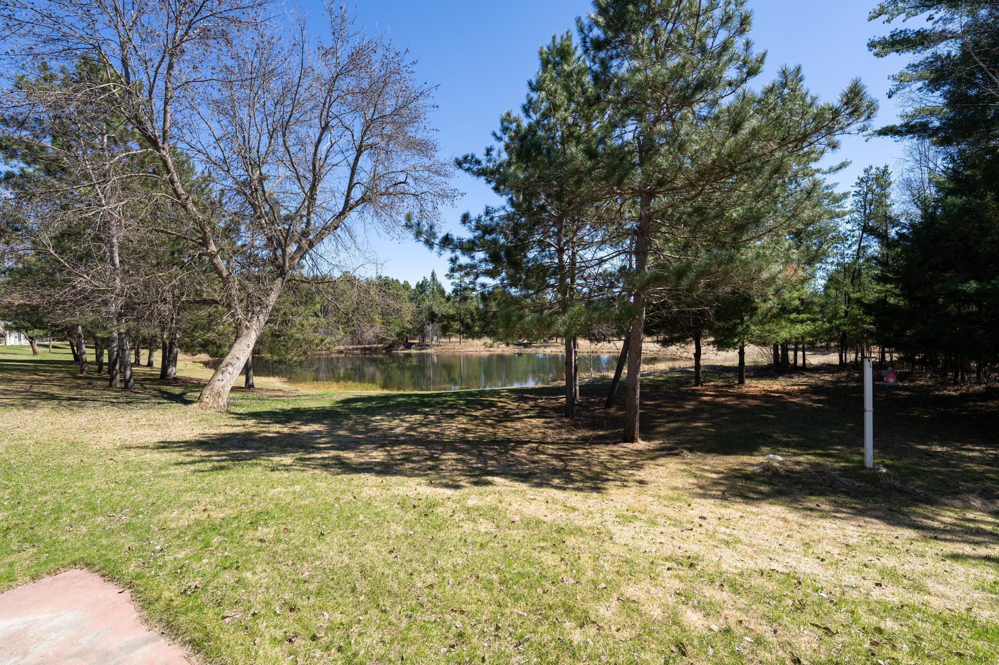 11525 Bay Pointe Drive 4B