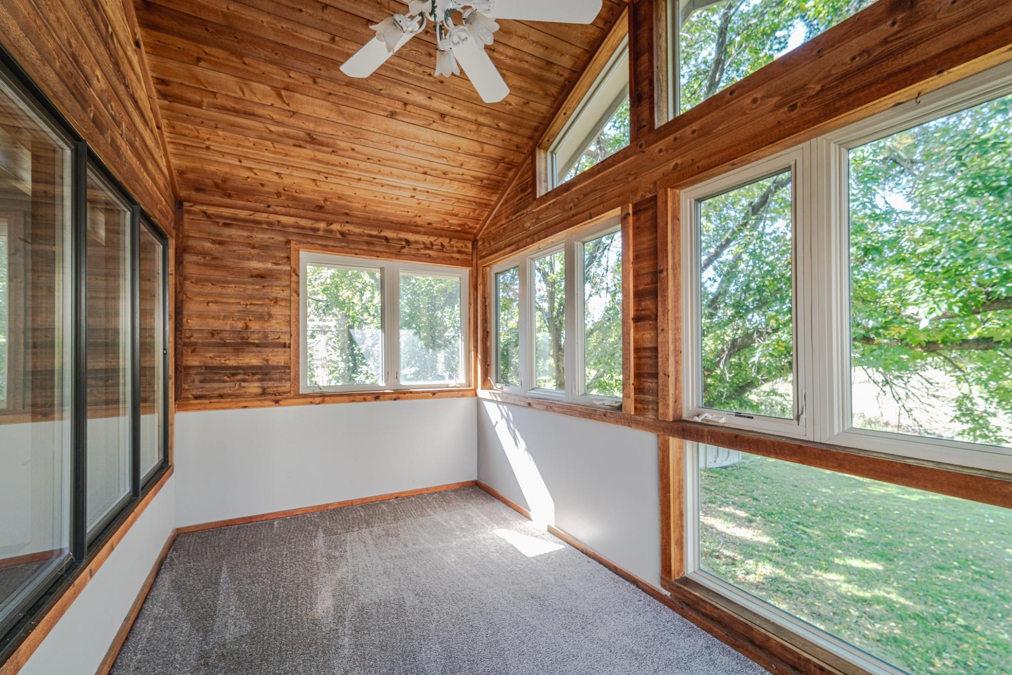 13812 Sunset Lake Drive