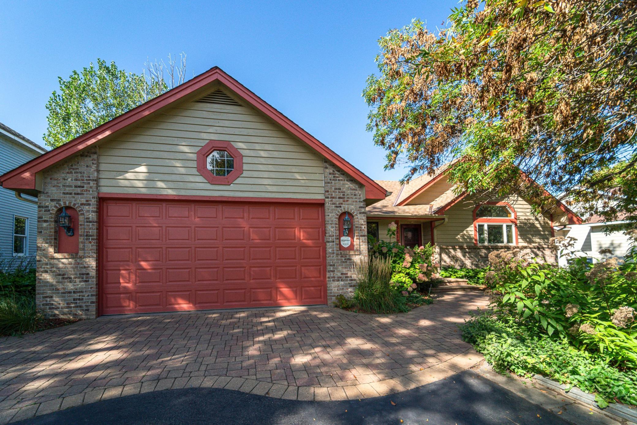 13812 Sunset Lake Drive