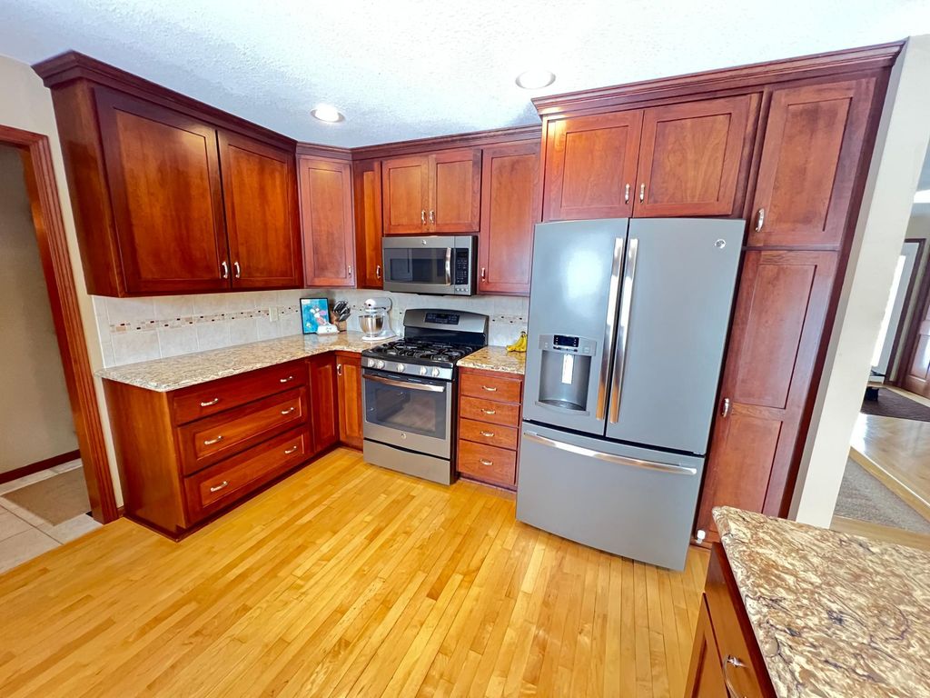 Photo of 77226 230th Street, Frankford Twp, MN 55975 (MLS # 6822473)