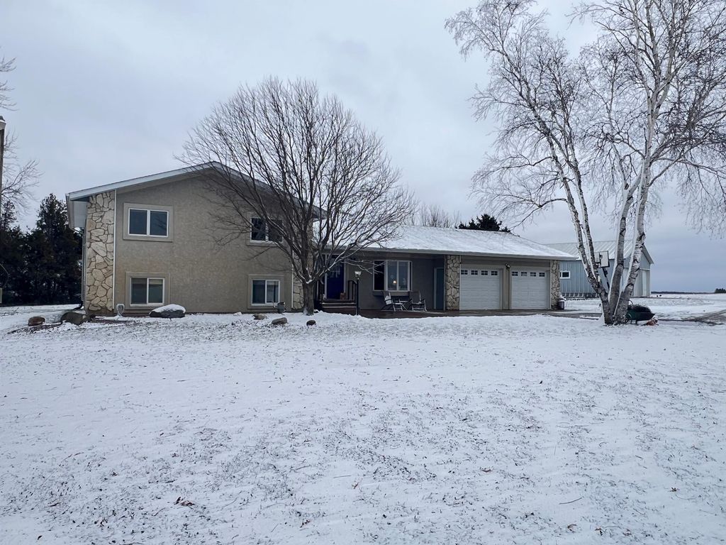 Photo of 77226 230th Street, Frankford Twp, MN 55975 (MLS # 6822473)