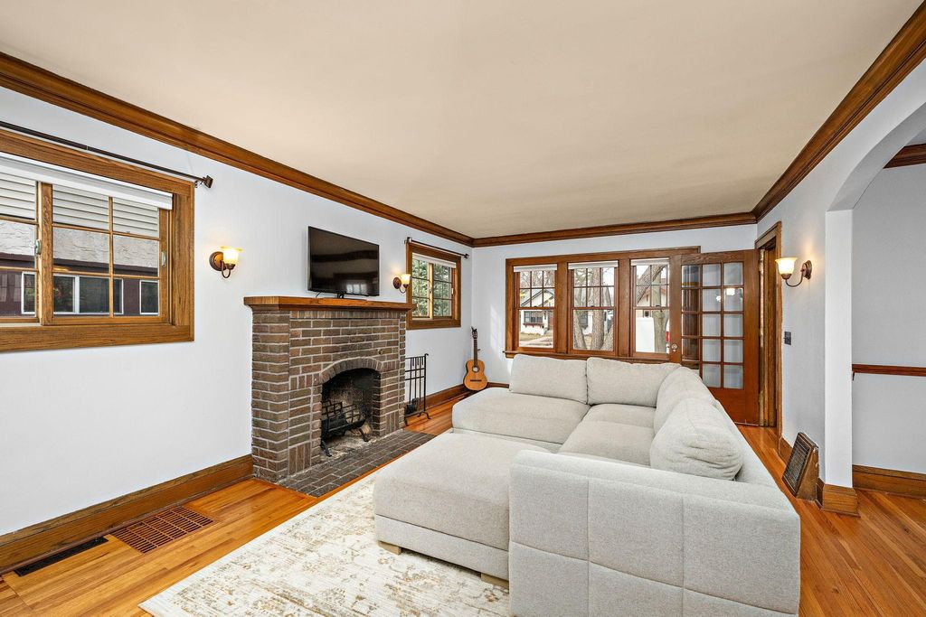 Photo of 5315 Abbott Avenue S, Minneapolis, MN 55410 (MLS # 7043992)