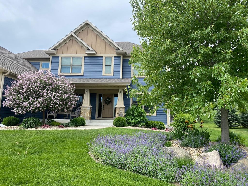 Photo of 5361 Scenic Oak Drive SW, Rochester, MN 55902 (MLS # 7045421)