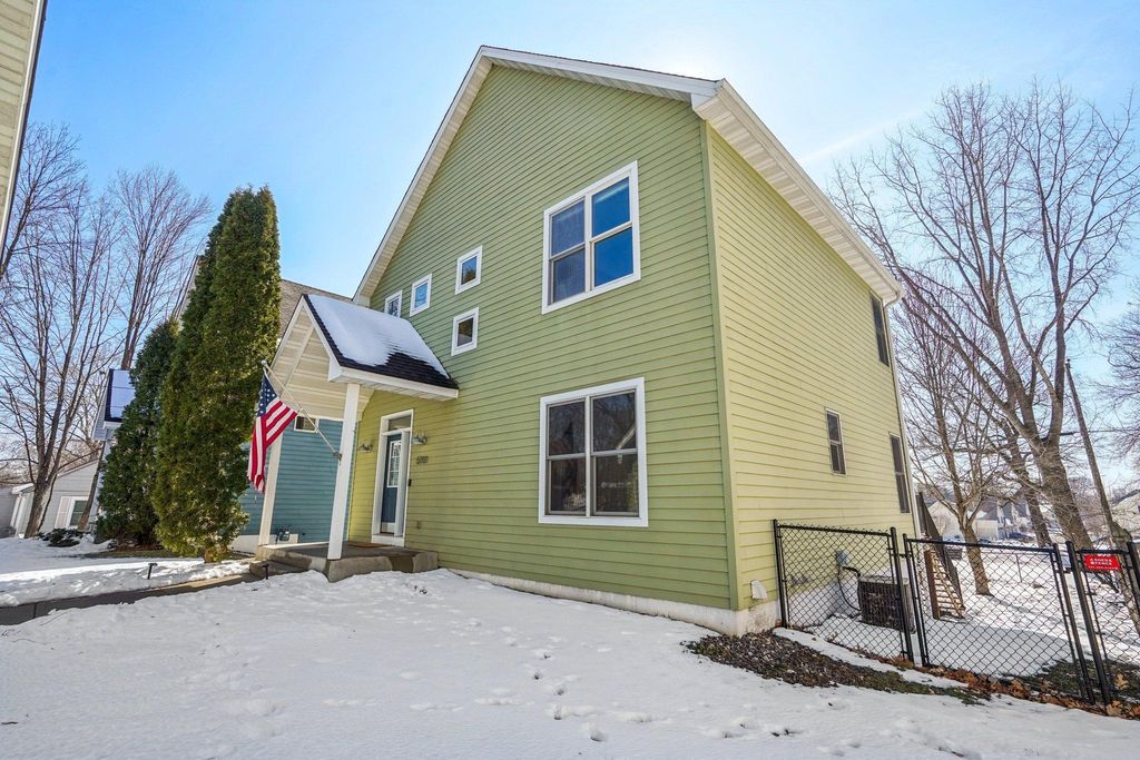 Photo of 5769 Sunset Road, Mound, MN 55364 (MLS # 7033434)