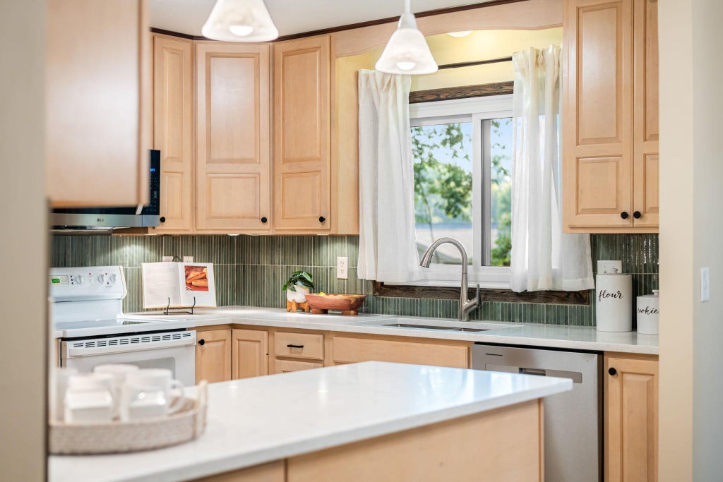 Photo of 5446 Brooks Circle SE, Prior Lake, MN 55372 (MLS # 7130830)
