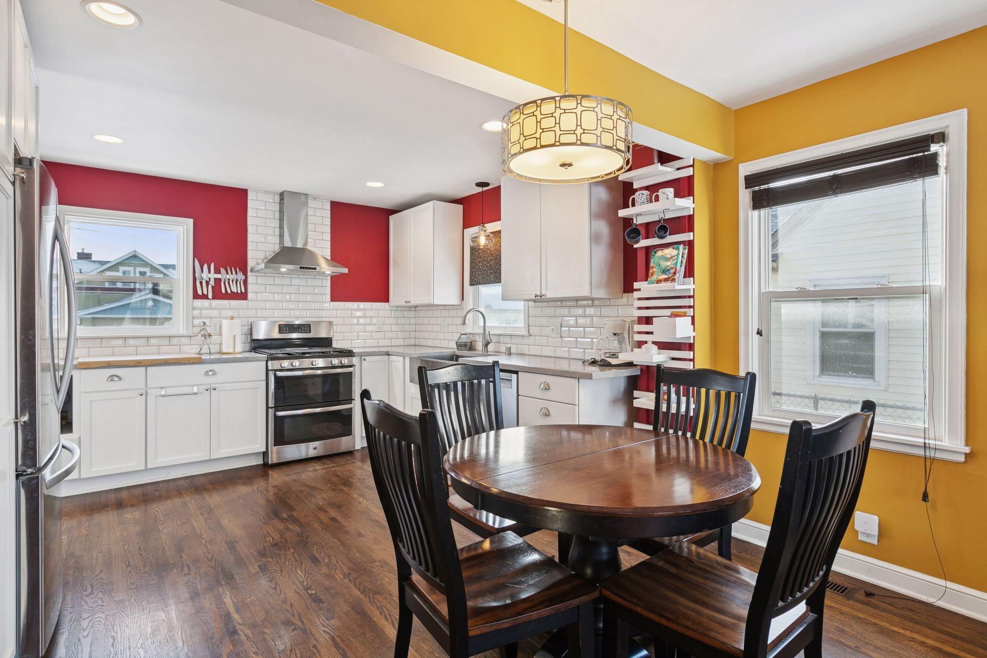 3605 Sumter Avenue S