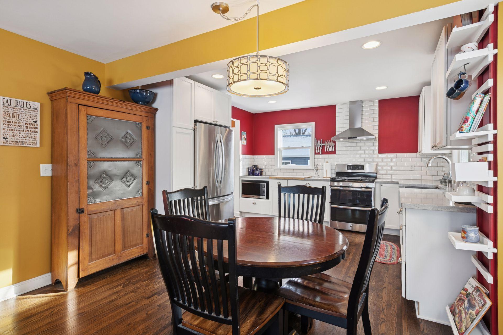 3605 Sumter Avenue S