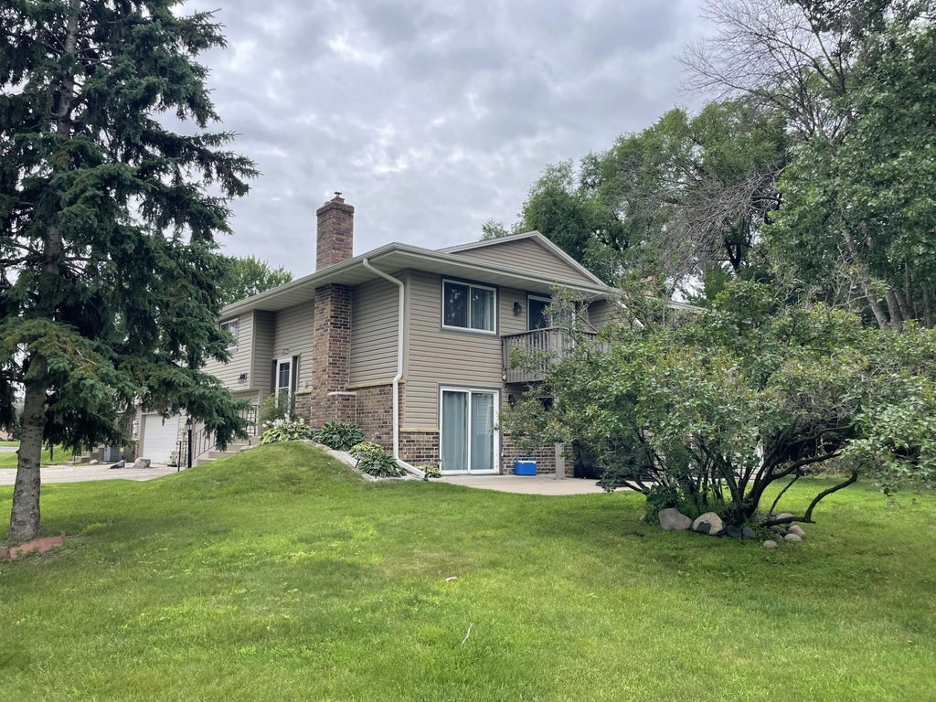 Photo of 11954 70th Place N, Osseo, MN 55369 (MLS # 7091862)