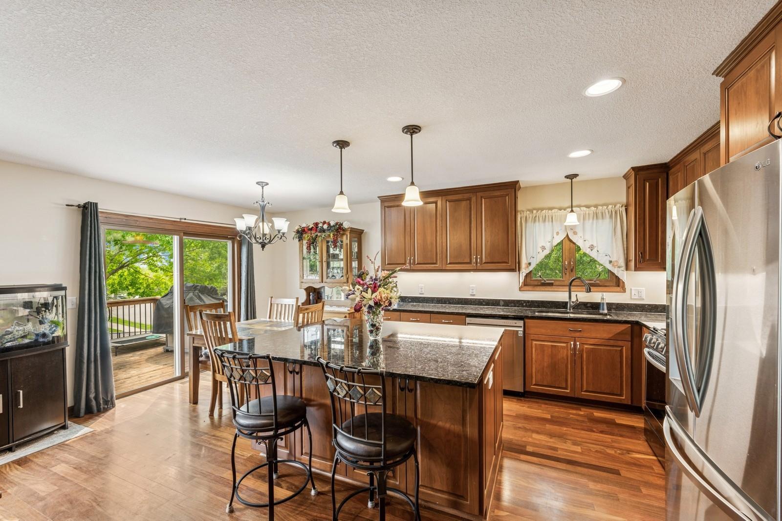 7817 W 103rd Street
