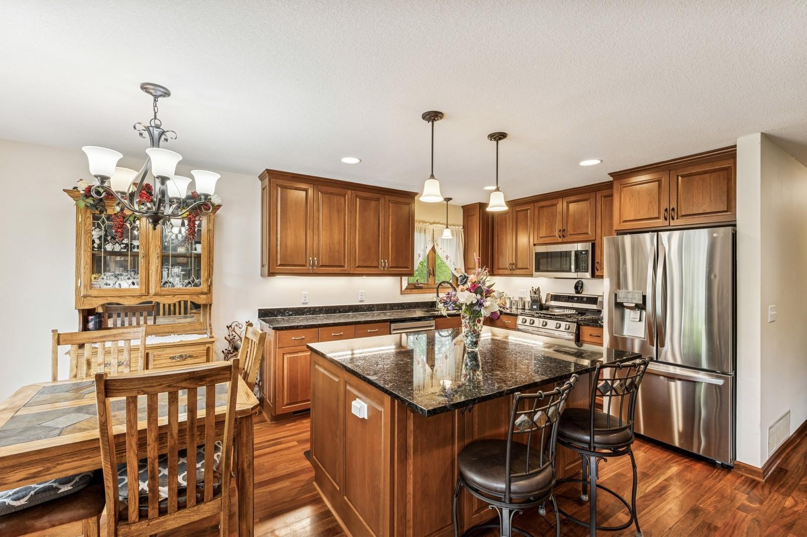 7817 W 103rd Street