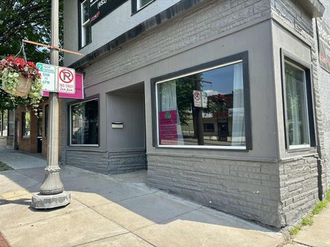 1082 Payne Avenue Saint Paul MN 55130