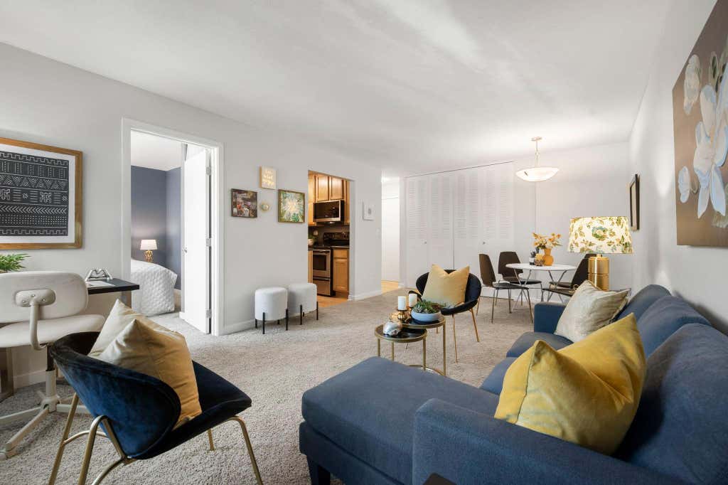 Photo of 1770 Bryant Avenue S #312, Minneapolis, MN 55403 (MLS # 7127853)