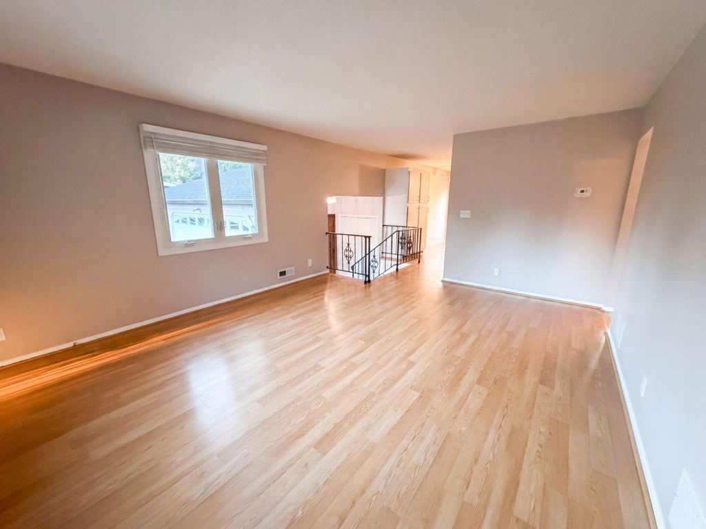Photo of 1896 Richal Drive, Woodbury, MN 55125 (MLS # 7140834)
